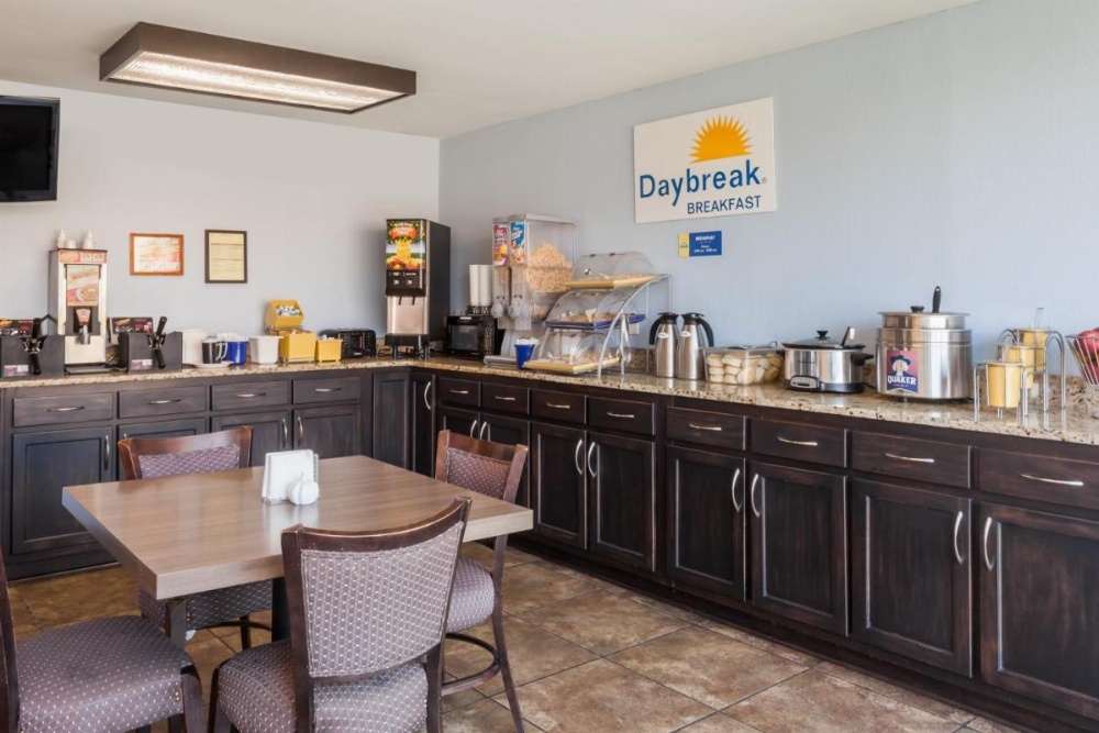 Days Inn by Wyndham Jackson Image 11