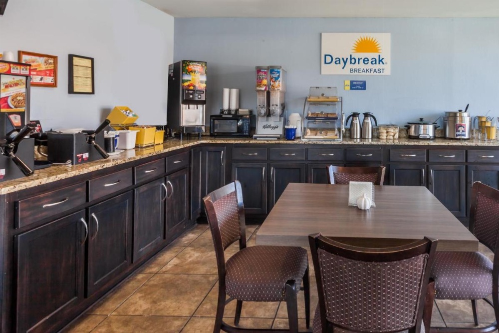 Days Inn by Wyndham Jackson Image 12