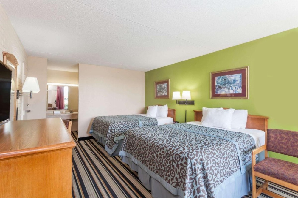 Days Inn by Wyndham Jackson Image 20