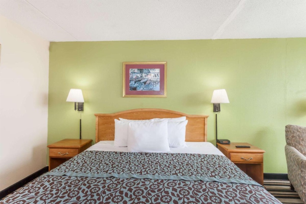 Days Inn by Wyndham Jackson Image 22